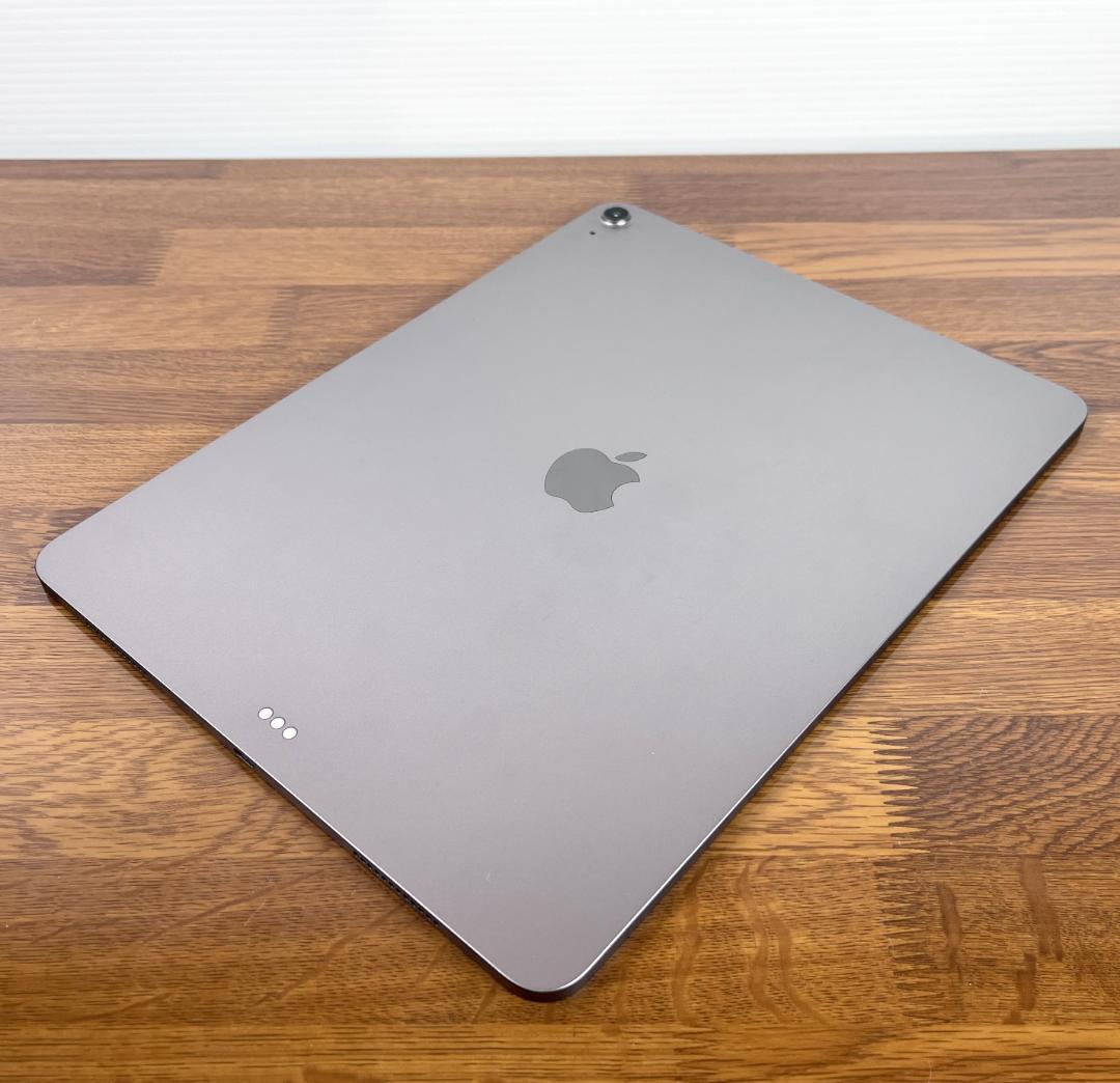 Apple iPad Air 13インチ 第7世代 256GB 100%