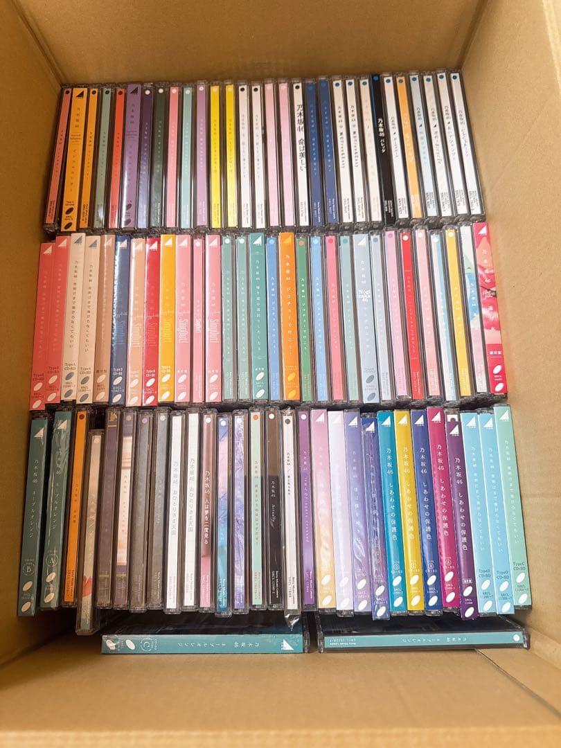 乃木坂46 CD 1st〜38th、グッズまとめ売り
