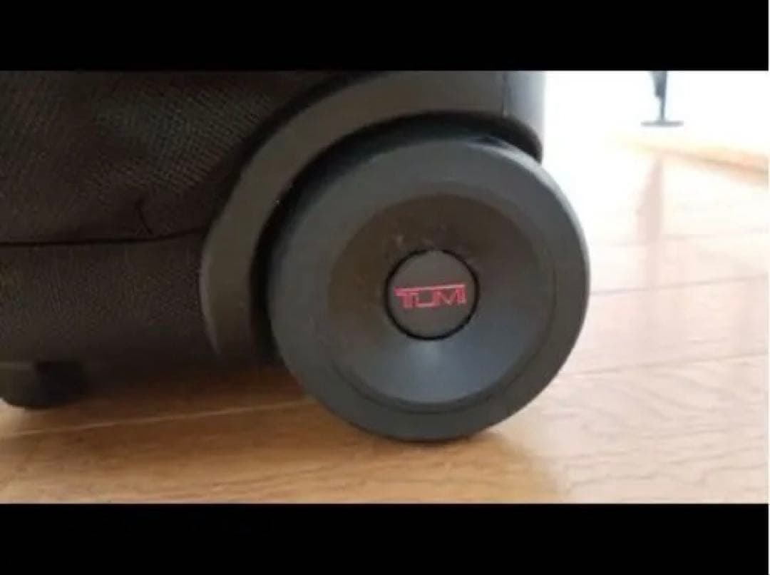 キャスター付き ブラック ビジネスバッグ