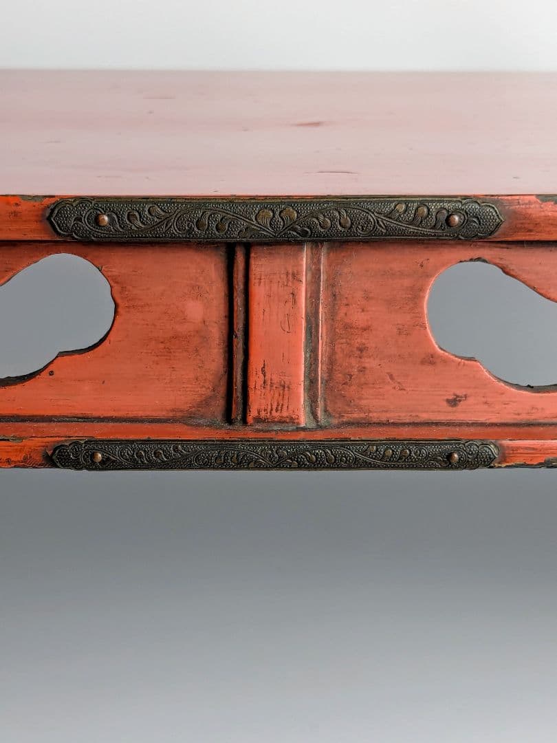 根来四足机　江戸時代　　春日卓　仏教美術　仏具　根来塗