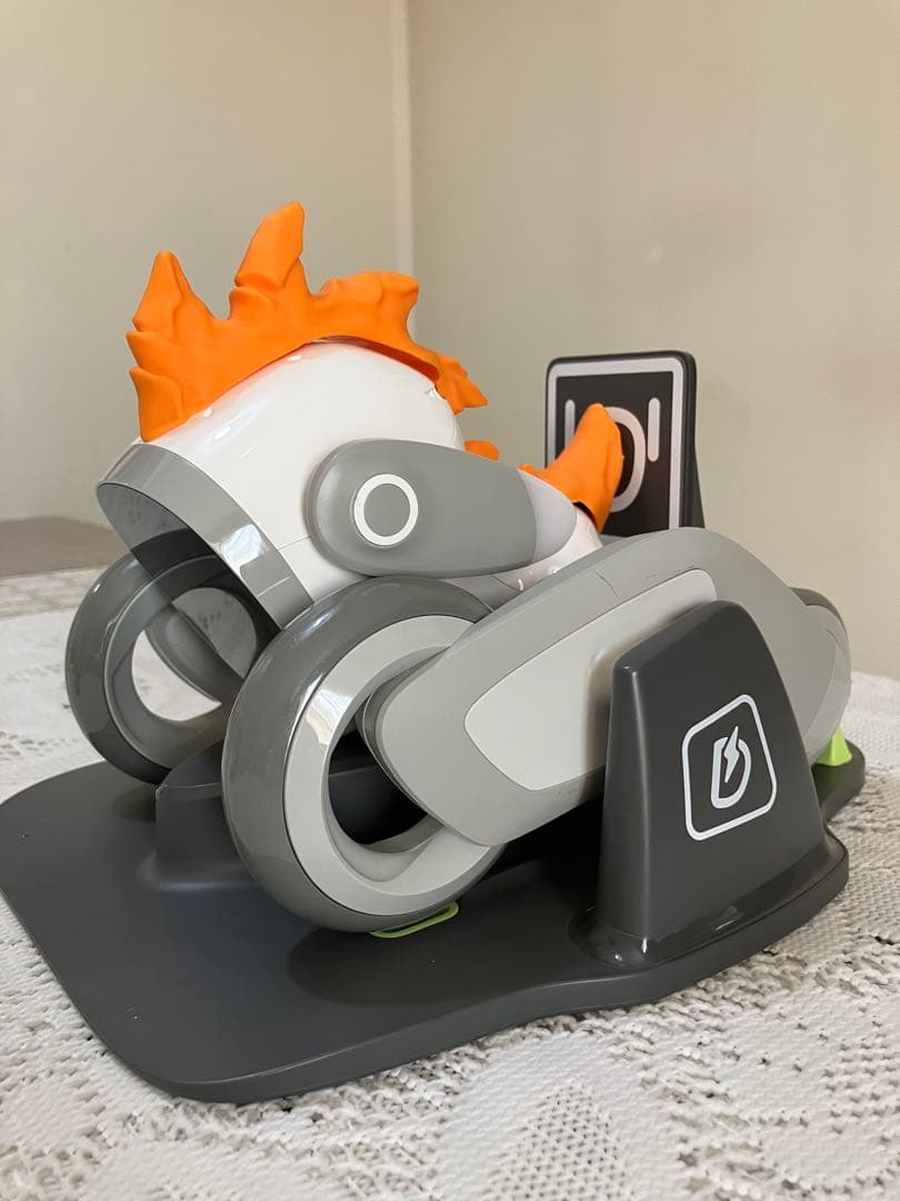 【最終お値下げ❗️】Loona ルーナ　ペットロボット　充電ステーション付き