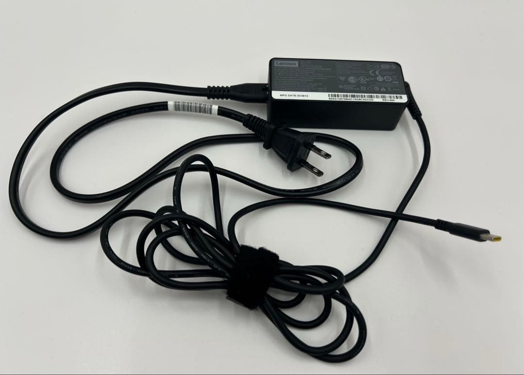 【美品】ThinkPadX1Gen7 i5/16GB/1TB 指紋顔認証WQHD