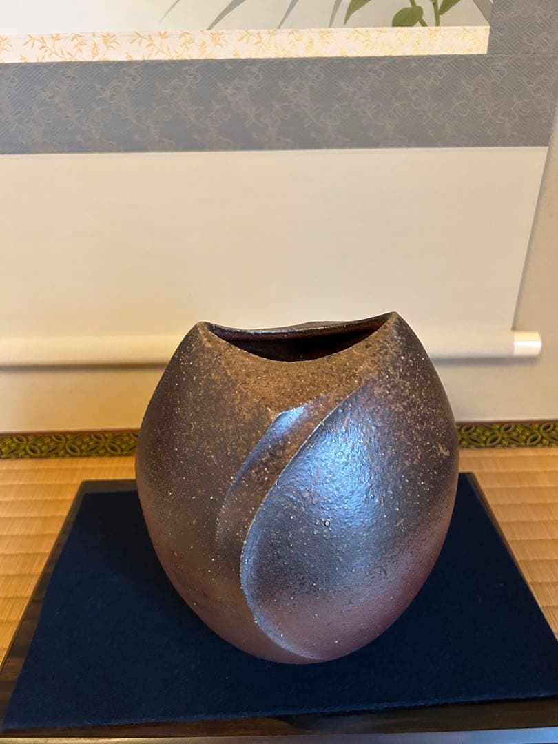 備前焼　扁壺　　伊勢崎創作