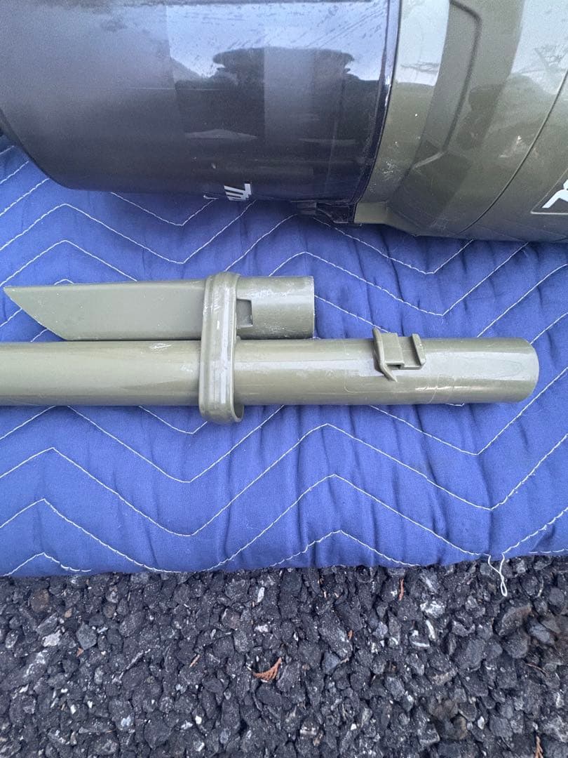 マキタ makita サイクロン一体式ハンディクリーナー オリーブ 18V