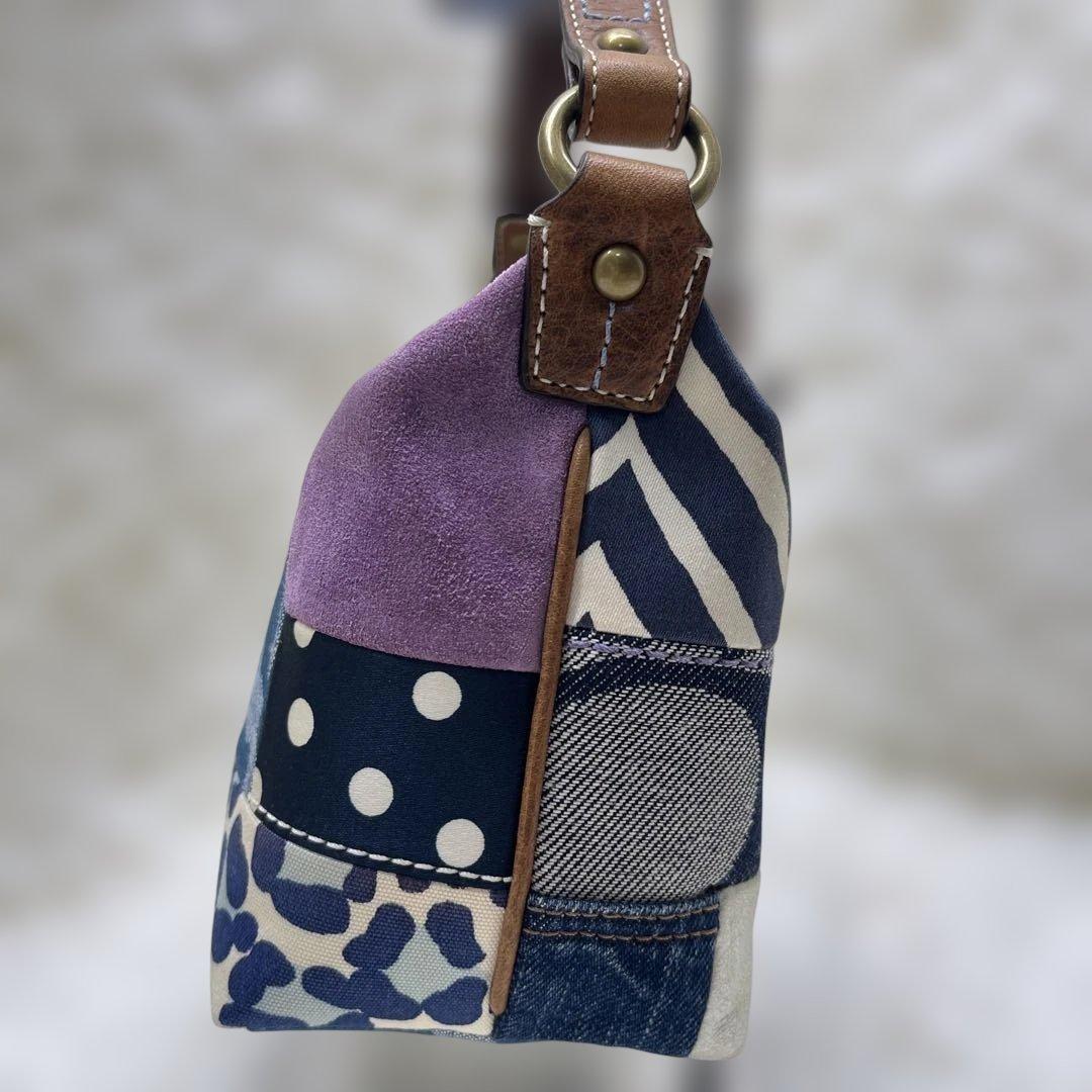 美品 COACHコーチ パッチワークデザイン ポーチ バッグ ブルー系 お花刺繍