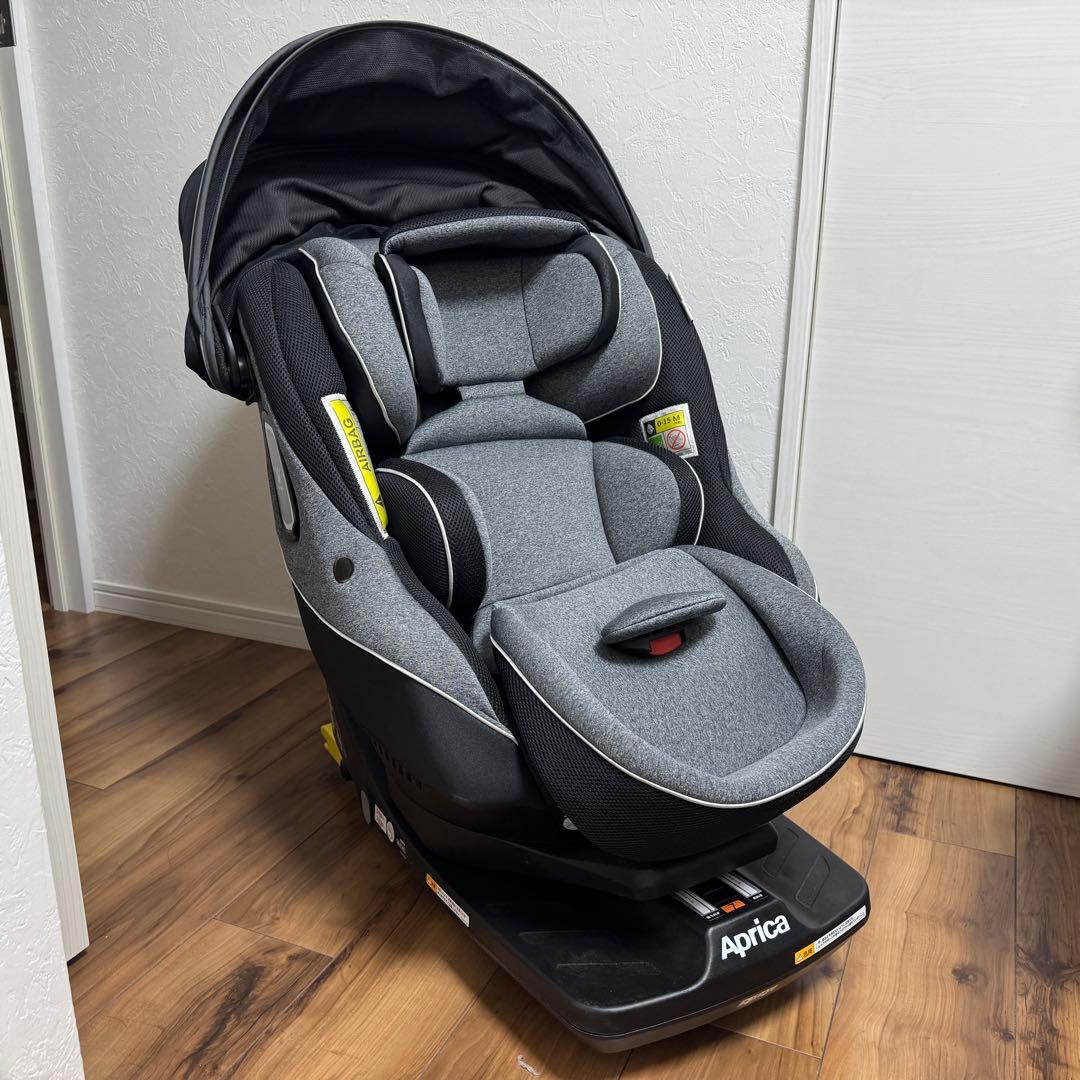 【美品／写真対応可】アップリカ　クルリラプラス　360° セーフティISOFIX