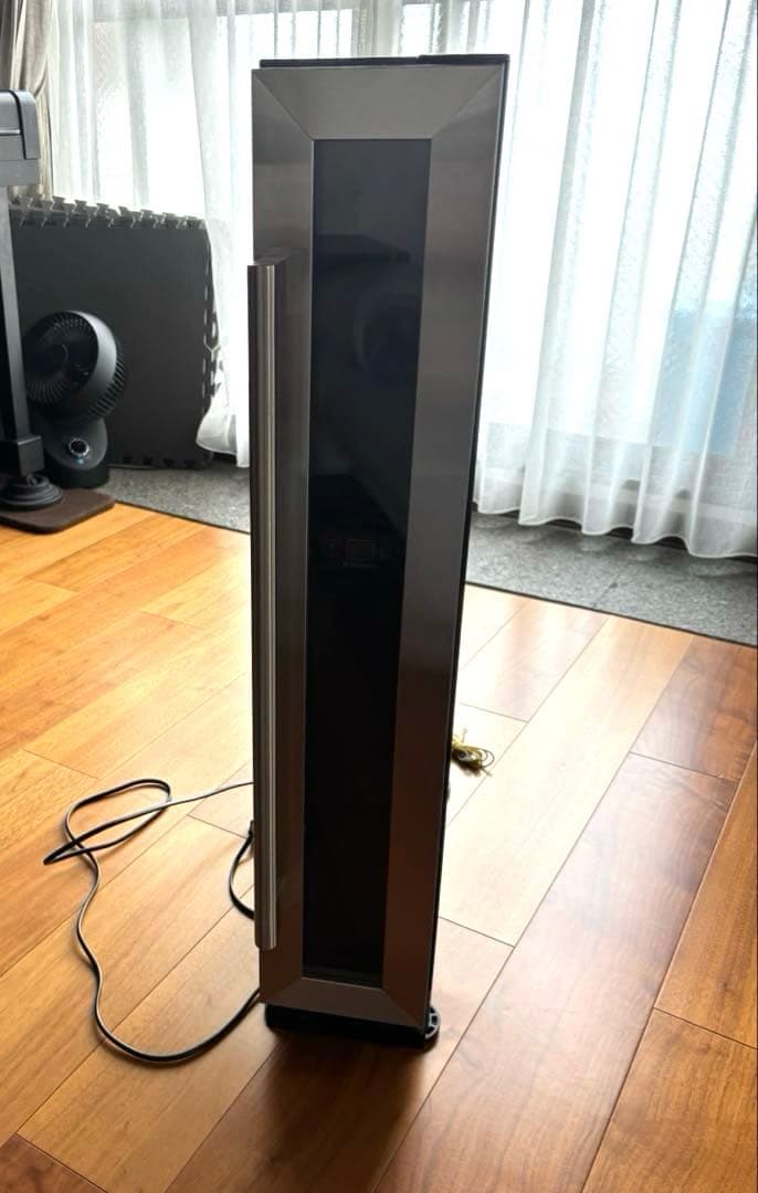 ワインセラー (Dometic スリムタワー)