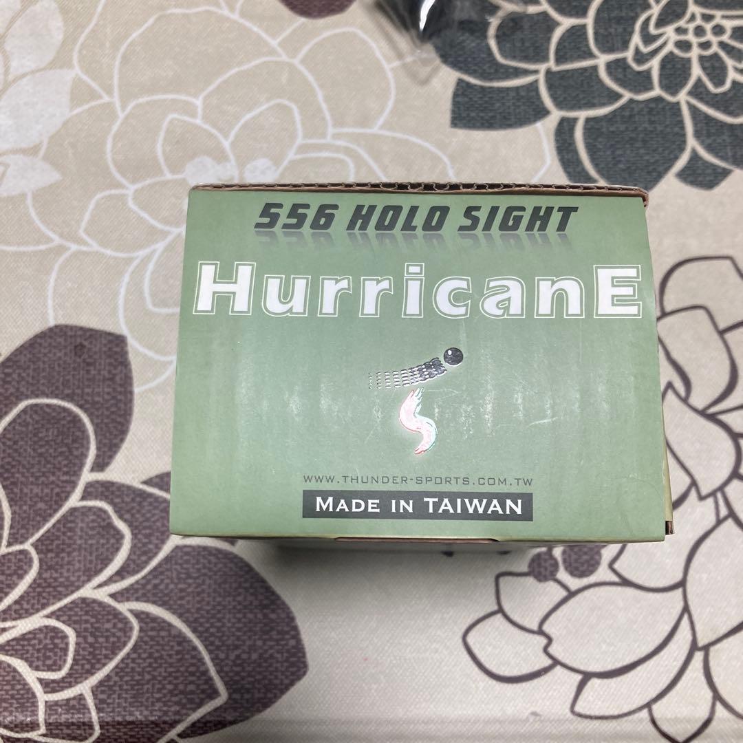 トイガン HurricanE 556Holo sight