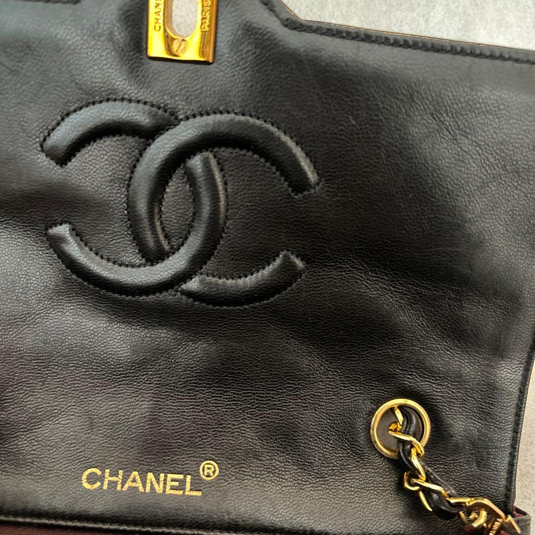 シャネル　マトラッセ　ラムスキン　ヴィンテージ　ブラック　黒　フラップバッグ