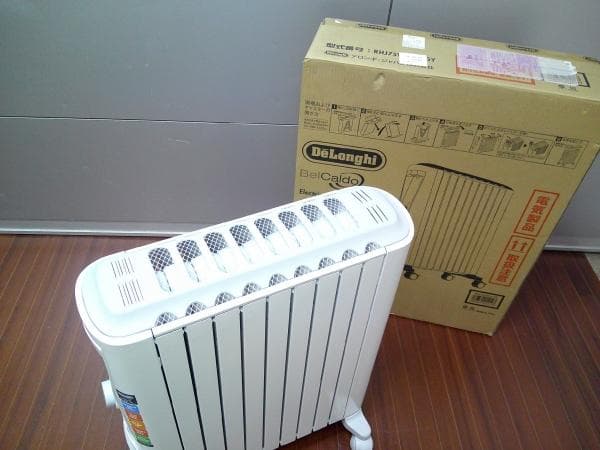 美品 箱あり デロンギ ベルカルド オイルヒーター RHJ75V0915