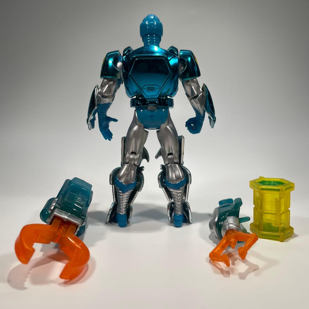 トイビズ 世界25体 未発売 IRON MAN Radiation Amor