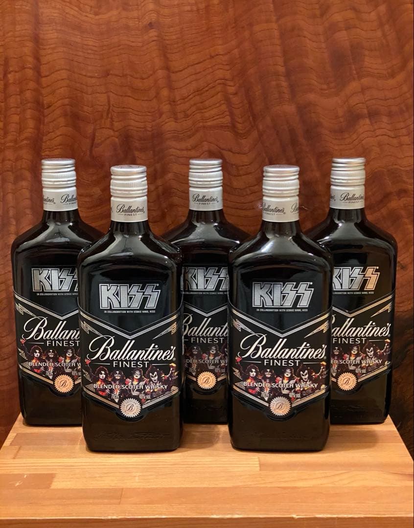 限定！バランタインファイネスト 700ml アーティストボトル KISS