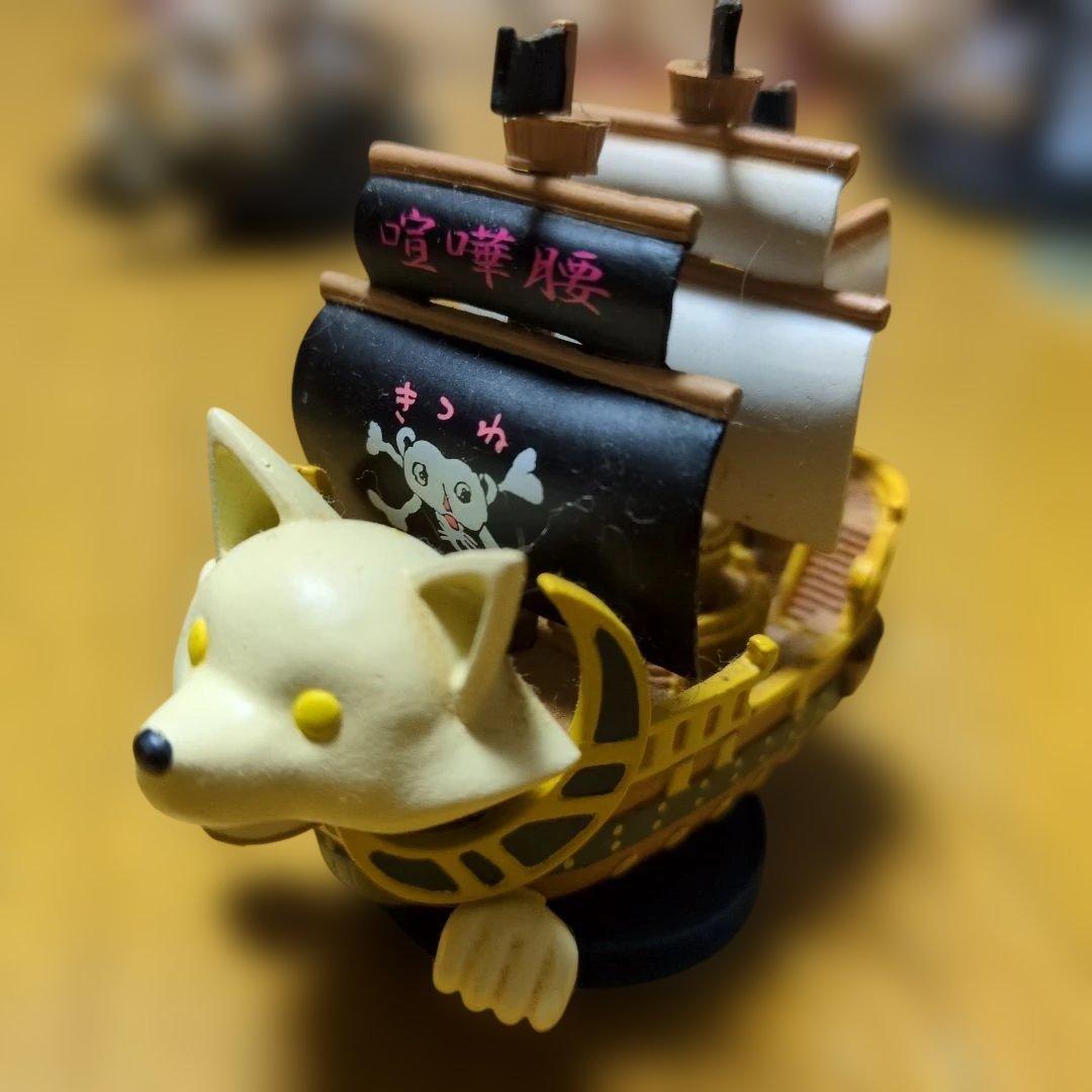 ワンピース　船4隻　ワールドコレクタブル等
