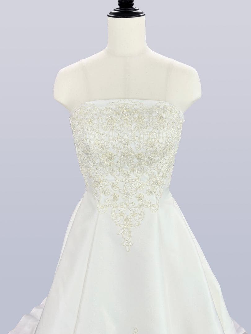 ⚠️お値下げ中【美品】定価42万 オーダー Aライン ロングトレーン ウェディング