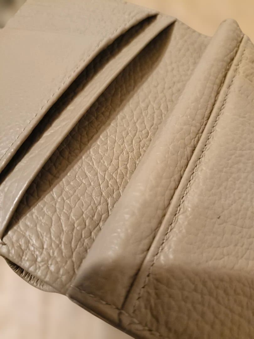 アニエスベー★本革三つ折財布　使用期間10日程　24000円