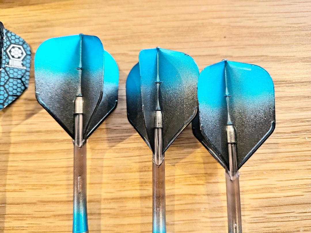 【比較的美品・2セット】ダーツ・ケース付き