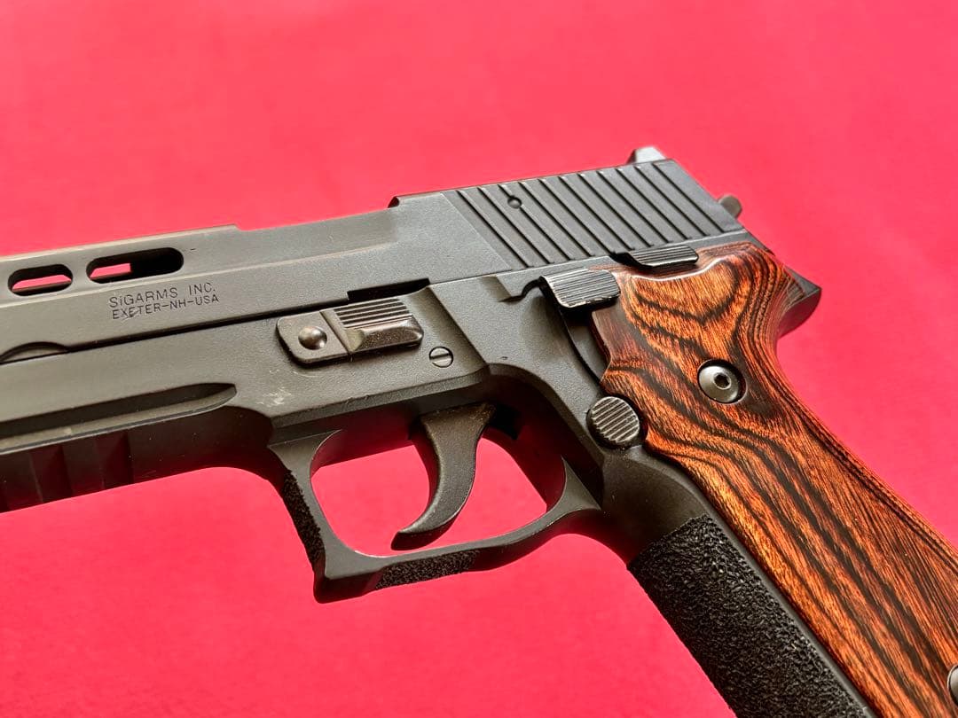 SIG P226R custom／ 東京マルイベース