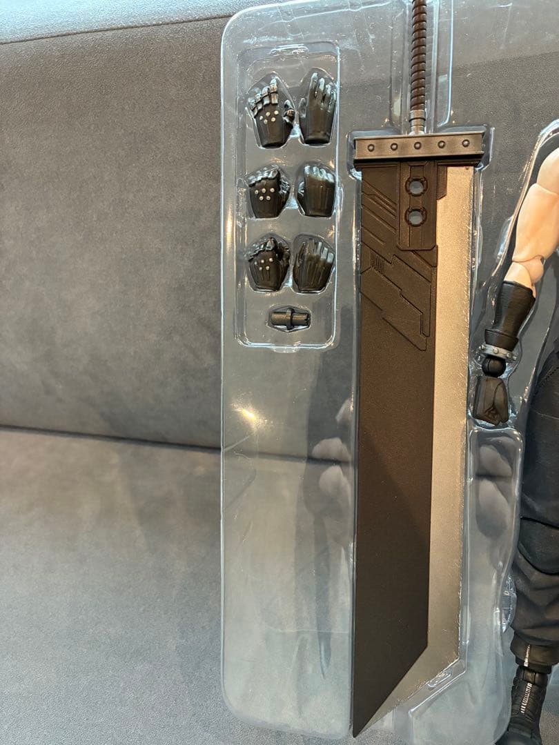 ファイナルファンタジー7 FF7 クラウド プレイアーツ改