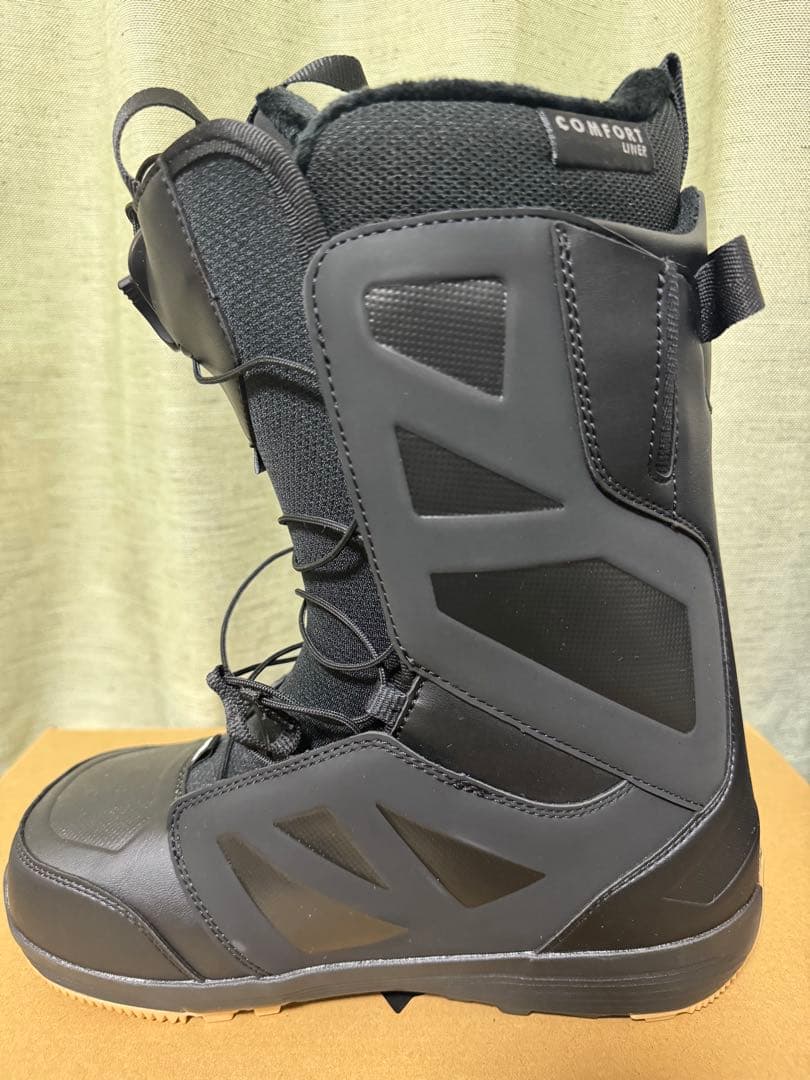 新品未使用　SALOMON LAUNCHER スノーボードブーツ