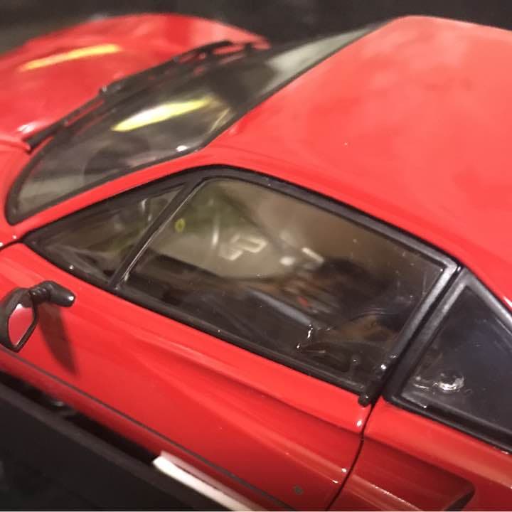 1/18 フェラーリ308GTBクワトロバルボーレ カスタム