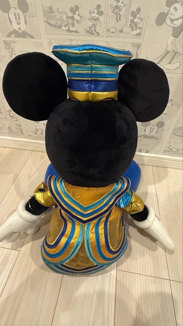 ディズニーリゾート35周年　ミッキー特大ぬいぐるみ