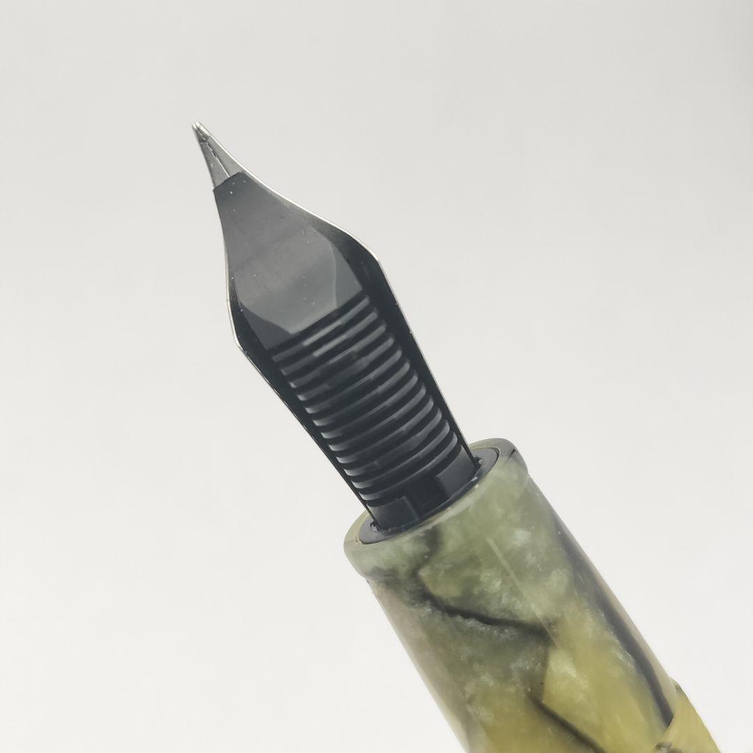 デルタ 万年筆 Fusion82 EF 限定18本 セルロイド 調整済み