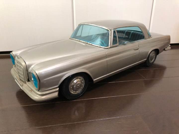 ベンツ プラモデル イチコーの金属玩具 メルセデスベンツ シルバー