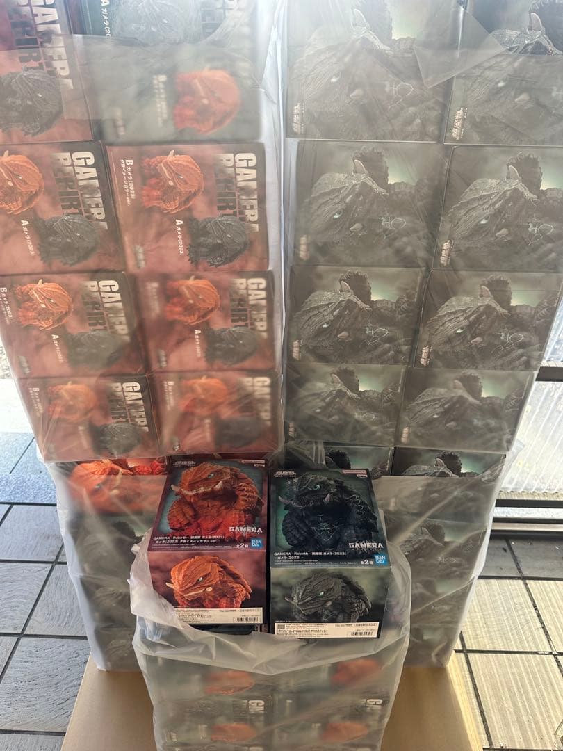 GAMERA Rebirth 鎮座獣ガメラ（2023）40体