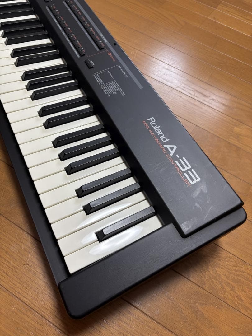 Roland ローランド MIDIキーボード・コントローラー A-33【動作品】