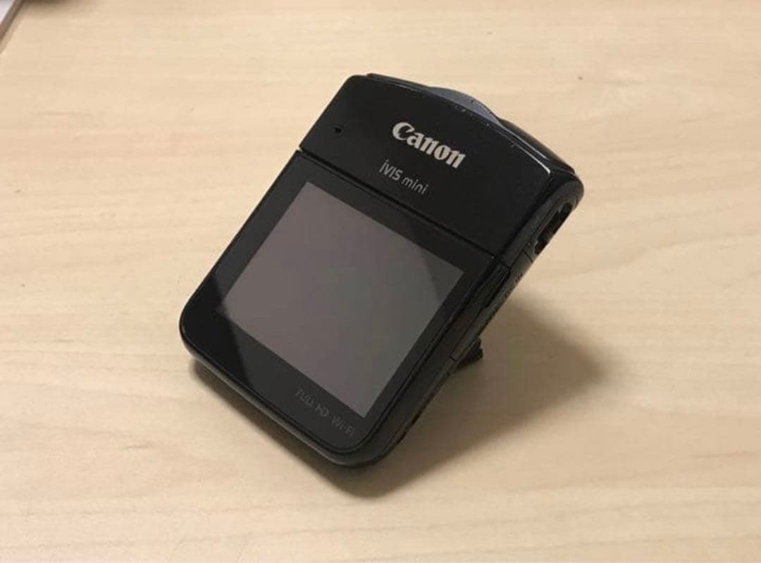 p*n様 Canon iVIS mini HDビデオカメラ