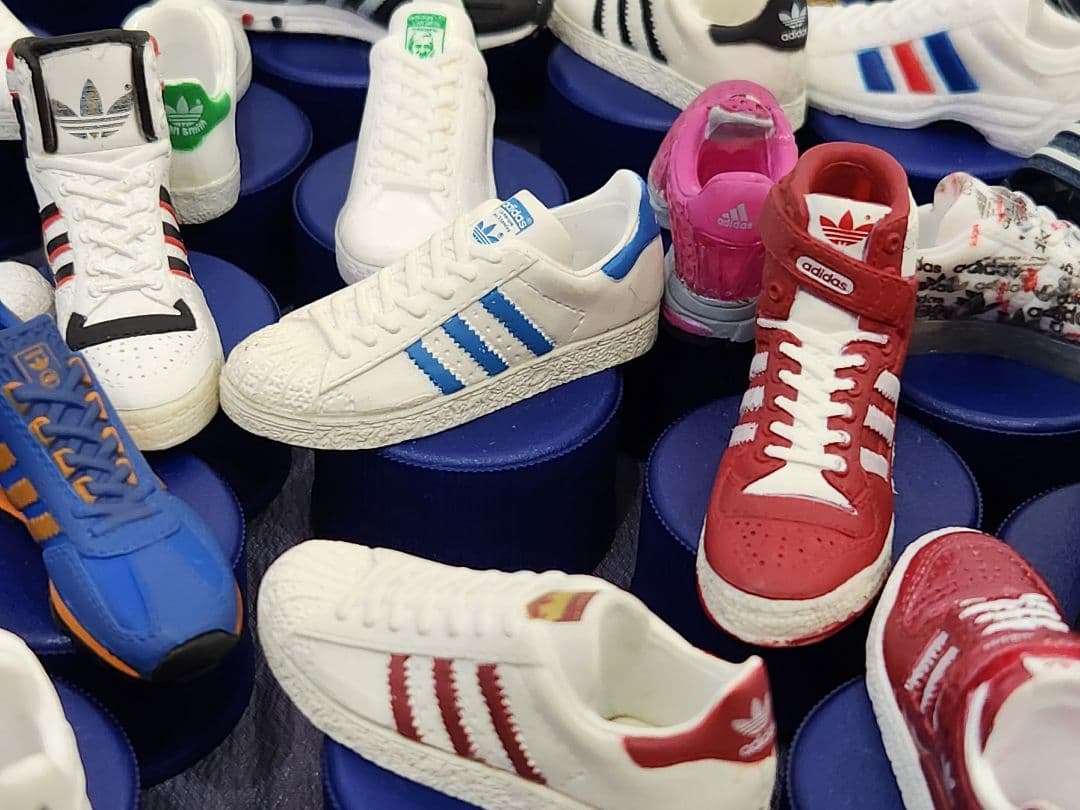 Adidas スニーカー フィギュアセット 82数