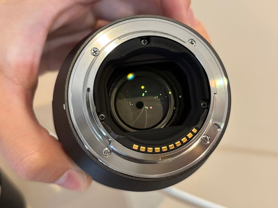 SONY FE 85mm F1.8 Eマウントレンズ 本体