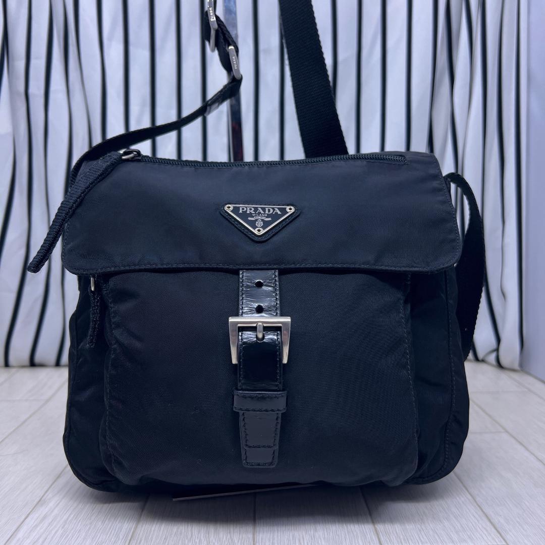【美品】PRADA×プラダ ギャランティ有り斜めがけショルダーバッグ