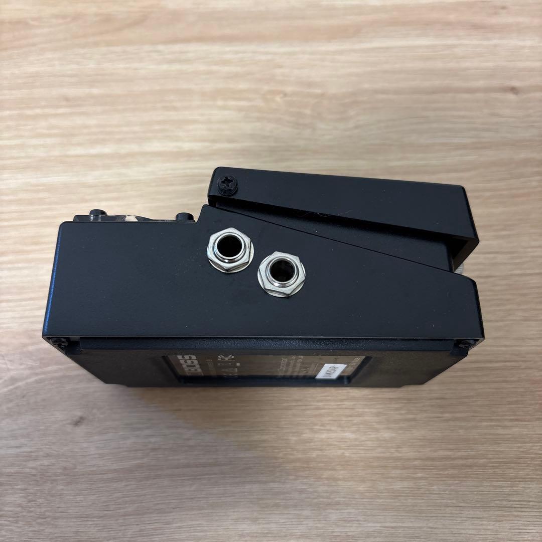 BOSS クロマチックチューナー TU-3w