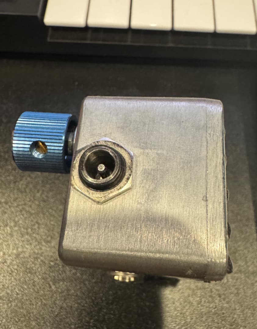 Lee Custom Amplifier LCA 12AU7BB真空管バッファー