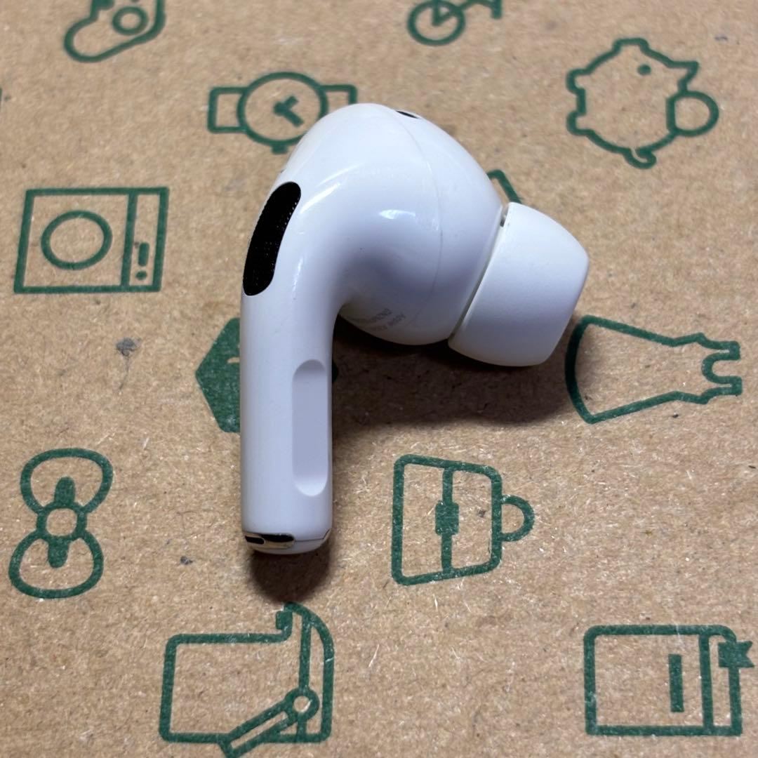 AirPods pro 第二世代　右耳のみ　usb-c版　Apple