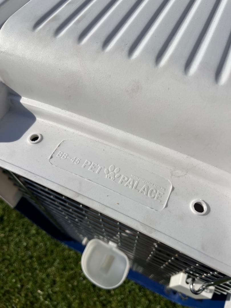 ホワイトブルー　犬　ケージ　クレート