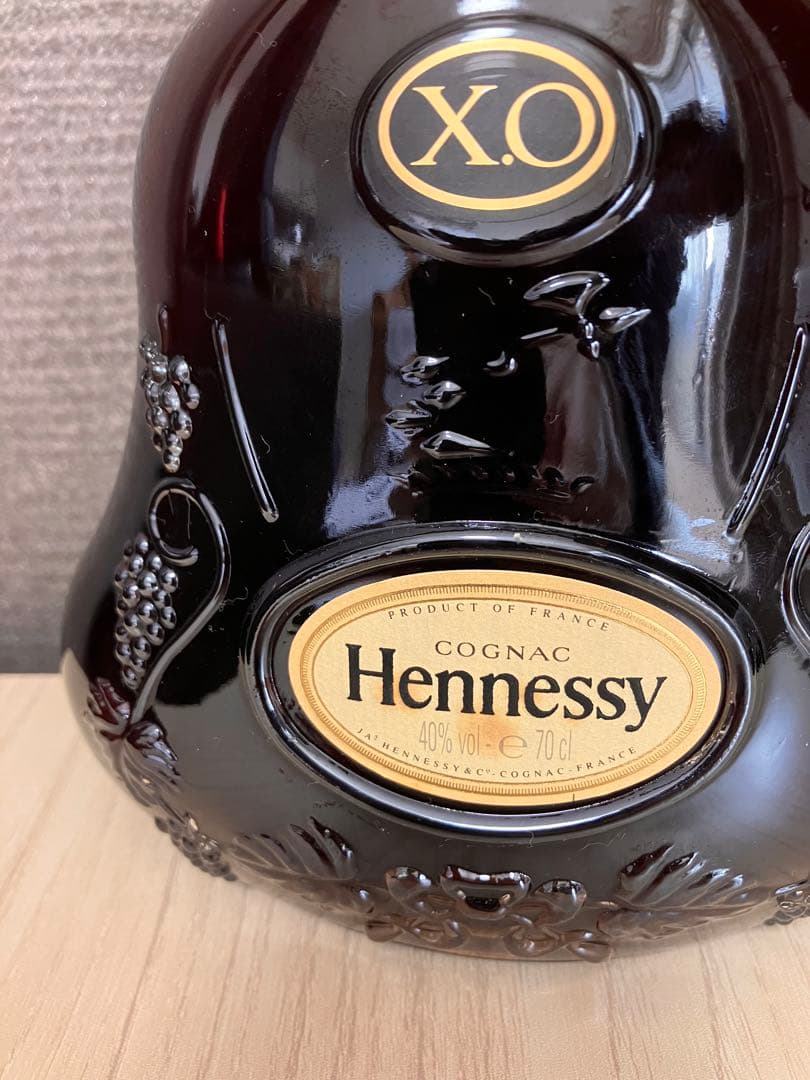 Hennessy XO（ヘネシー） 箱入り　金キャップ　700ml 　未開栓