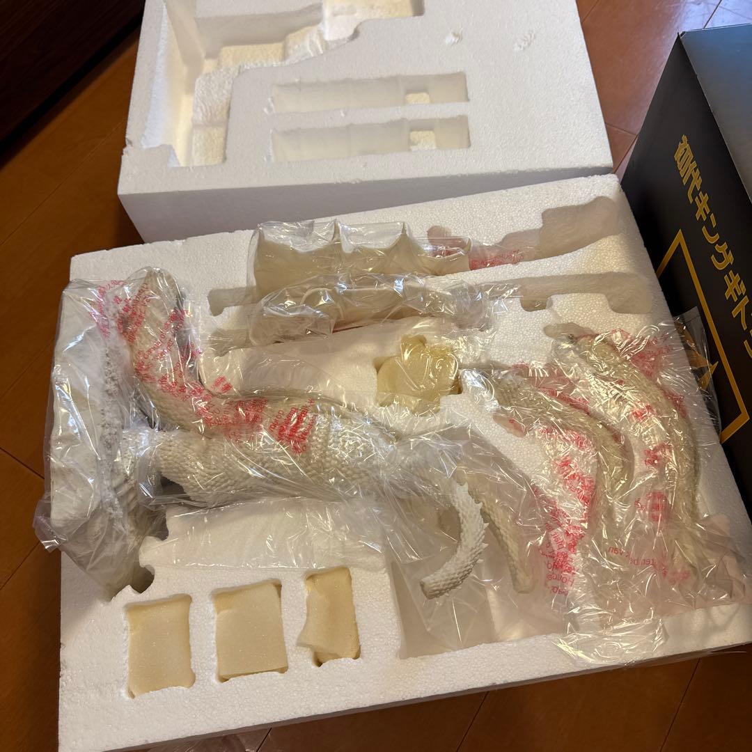 初代キングギドラ　1964 M-ARTS 原型制作 茨木彰