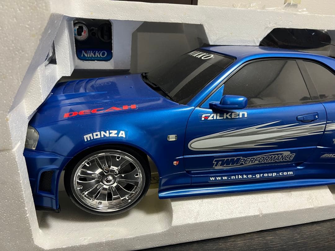 未使用SKYLINE GT-R R34 ラジコンカー1/5スケール スカイライン