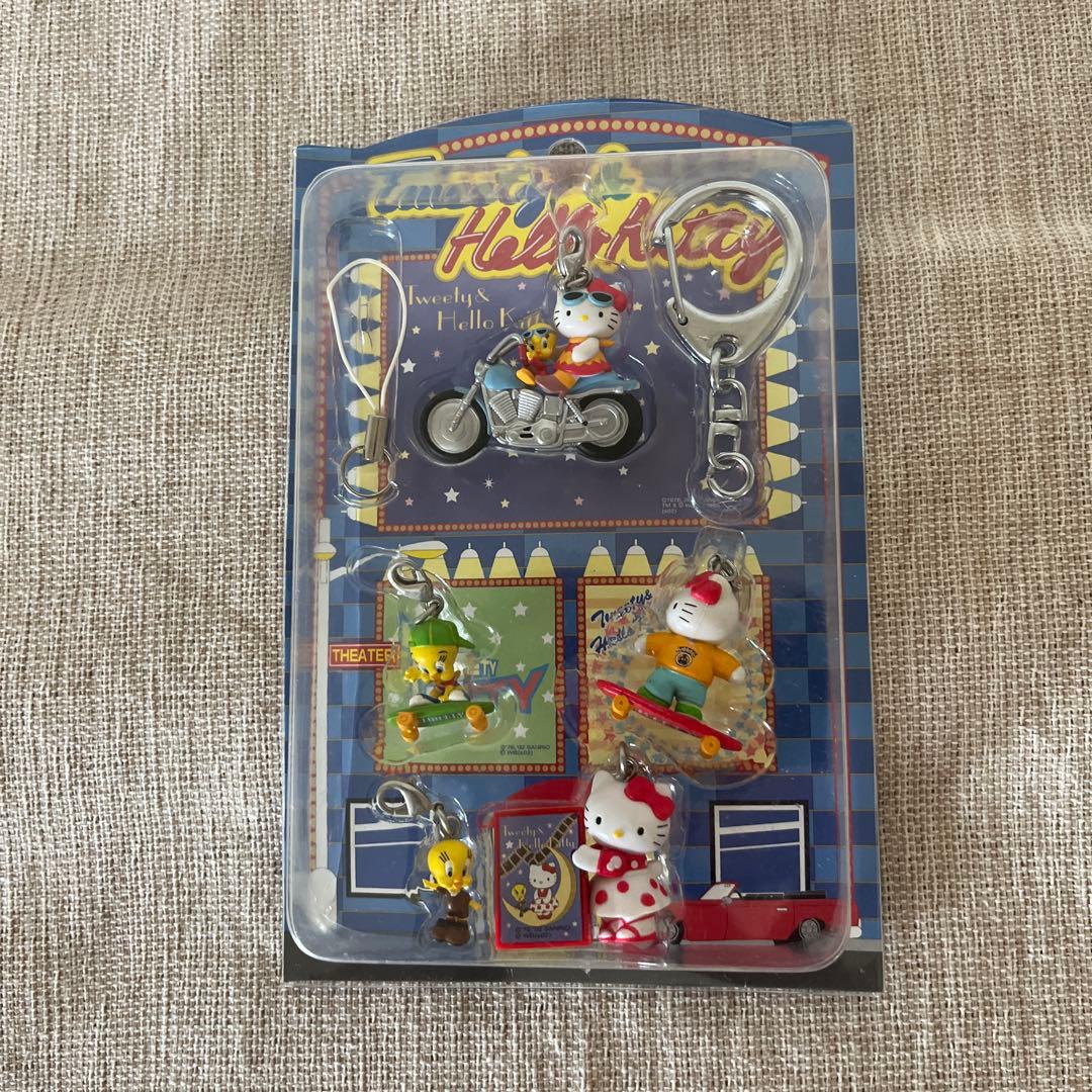レア‼️tweety ＆ キティ コラボ キーホルダーセット