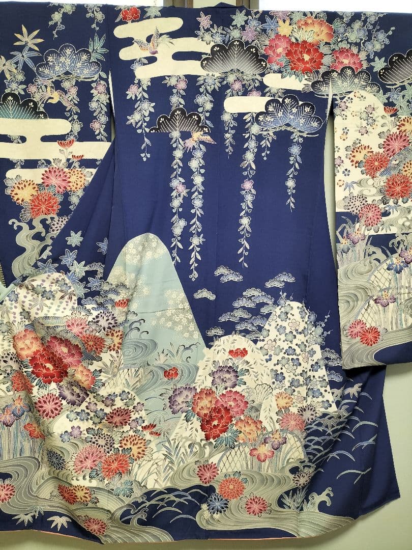 加賀友禅振袖　正絹　藍色　美品　縁起良い柄　成人式　長襦袢つき