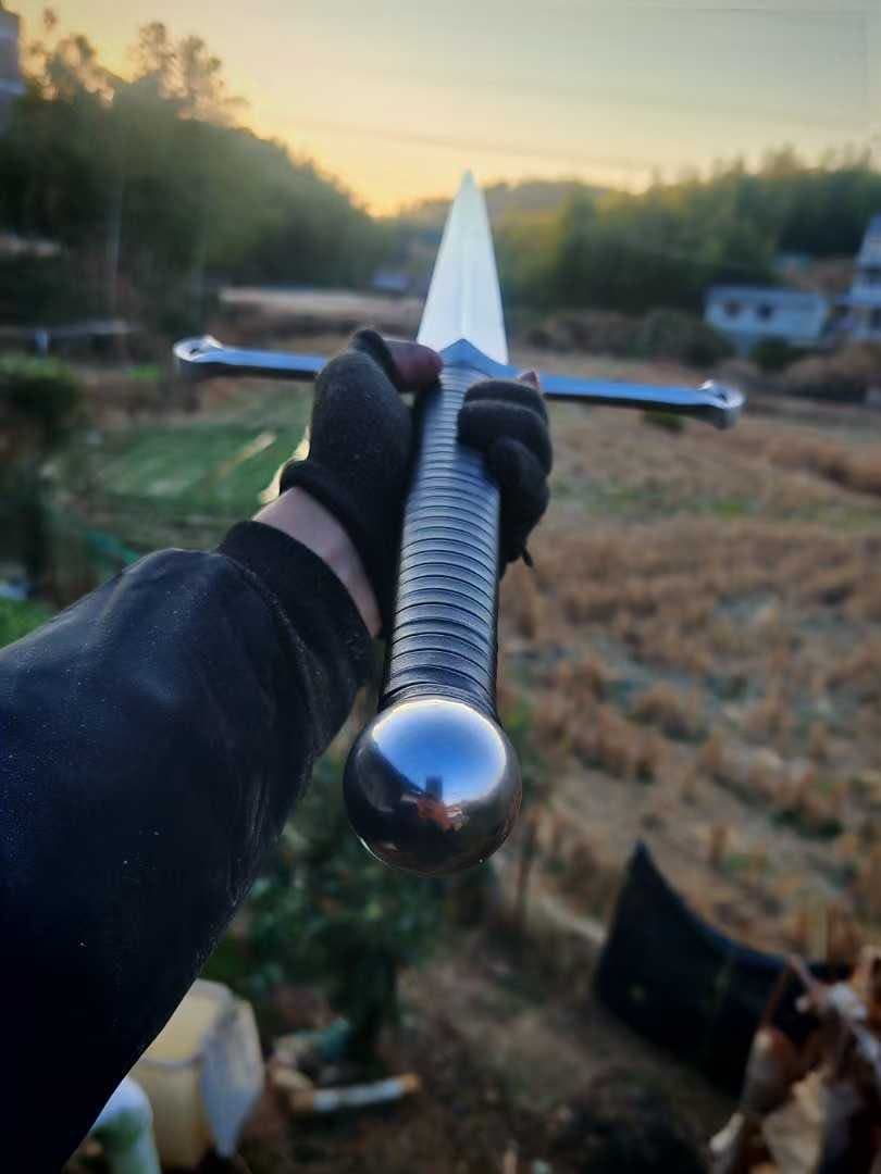 夕日の聖剣 西洋剣 模擬刀 日本刀 模造刀 鑑賞用 武具