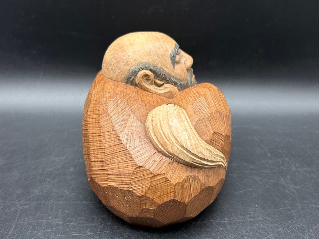 【希少品】秀作(在銘) 讃岐彫 一刀彫 達磨　だるま　木彫り　置物　縁起物