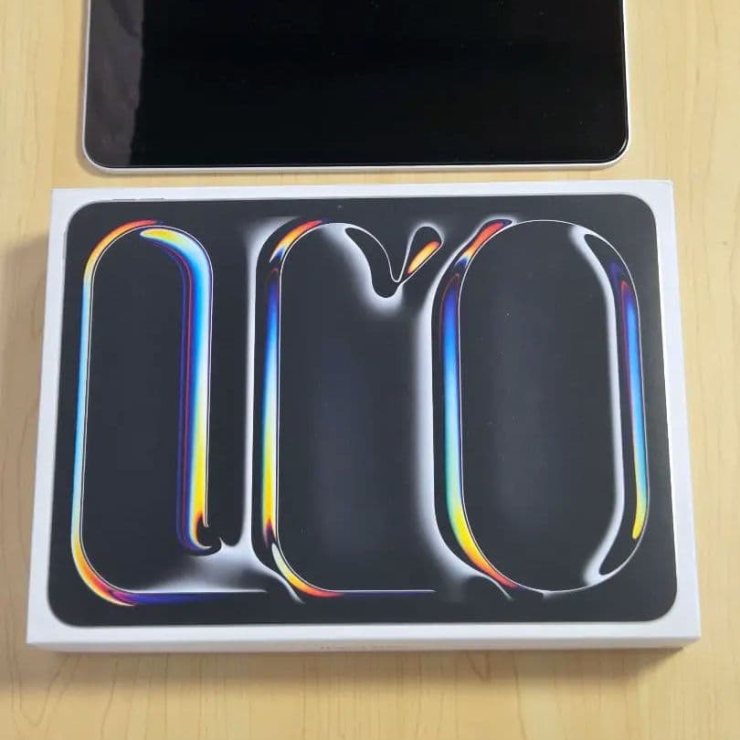 バッテリー100%　iPad Pro11インチ(M4) Wi-Fi 256GB