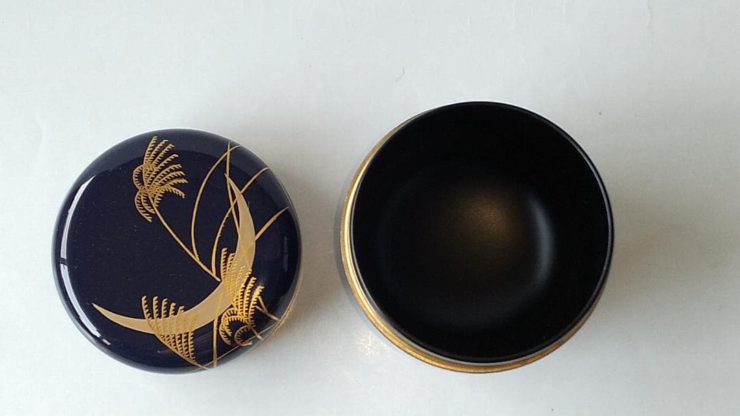 山中塗 中村湖彩 作 秋草に兎蒔絵 中棗 漆器 漆芸 茶道具 棗 共箱 新品