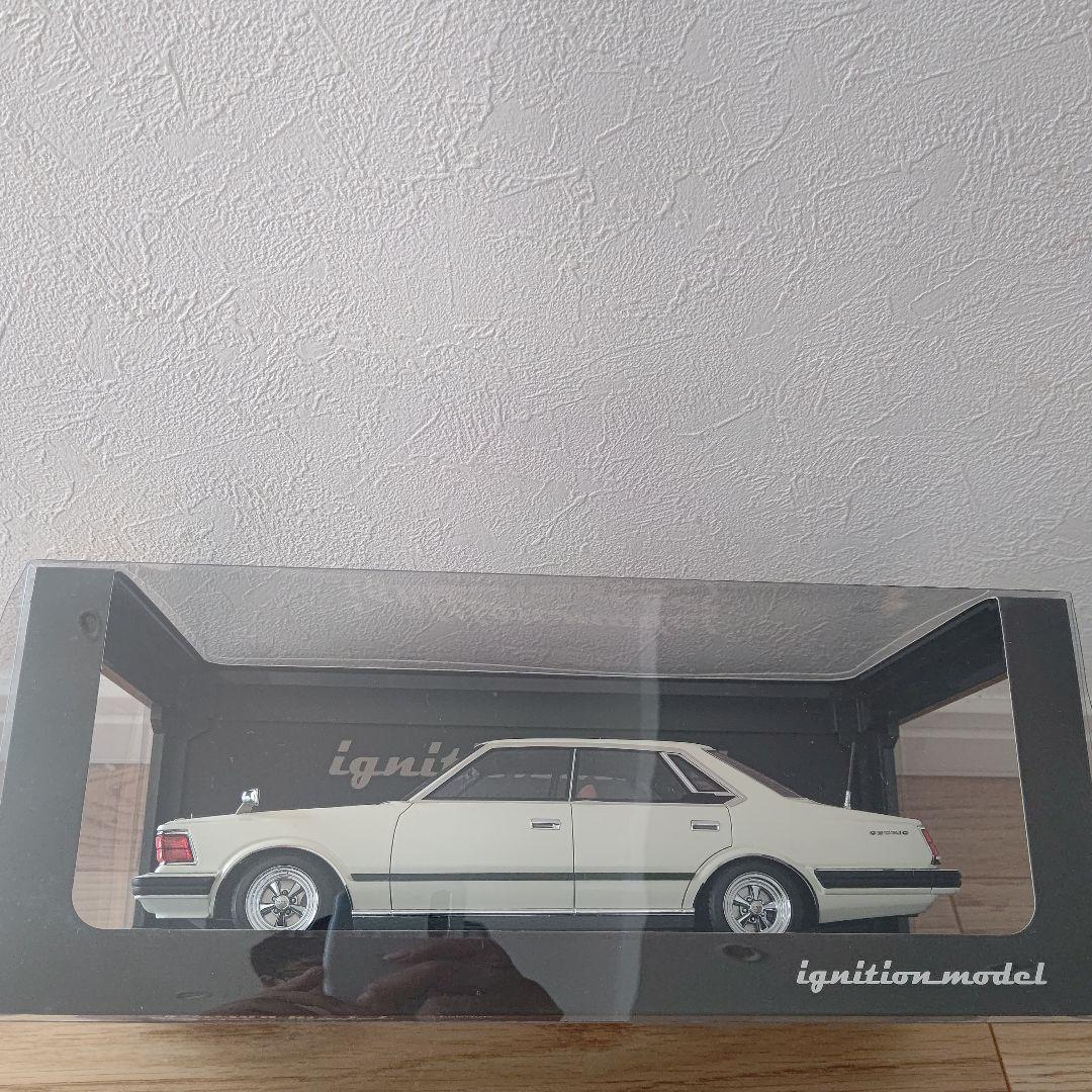 イグニッションモデル セドリック 4ドアH.T (P430)