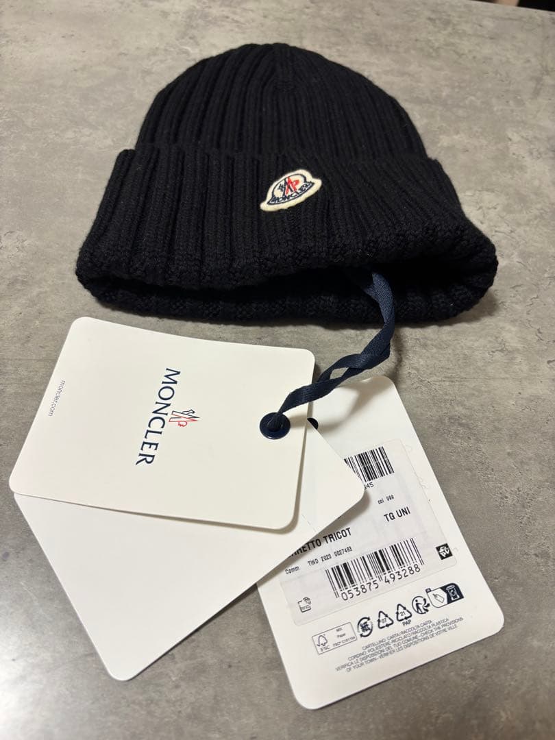 MONCLER ブラック ニット帽 新品タグ付き