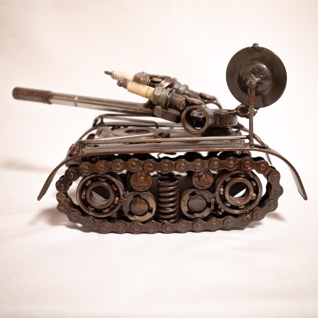 廃材アート 戦車 鉄