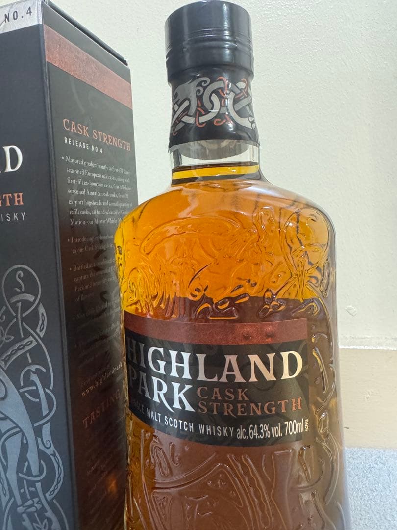 ウイスキー HIGHLAND PARK CASK STRENGTH RELEASE